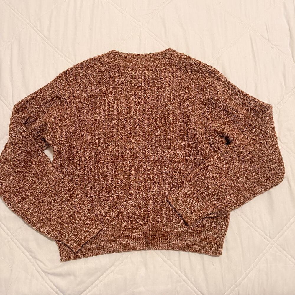 Universal Thread Crewneck - Picture 6 of 8